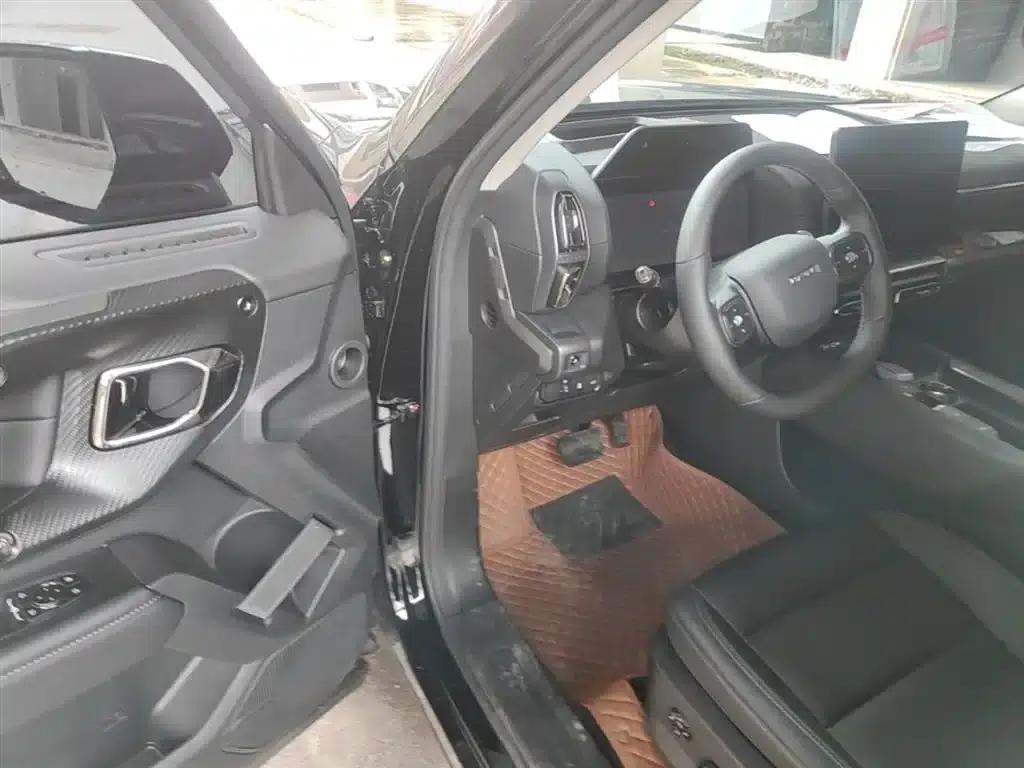 Haval Big Dog PLUS 2026 2.0T Trendy Edition — миниатюра 16