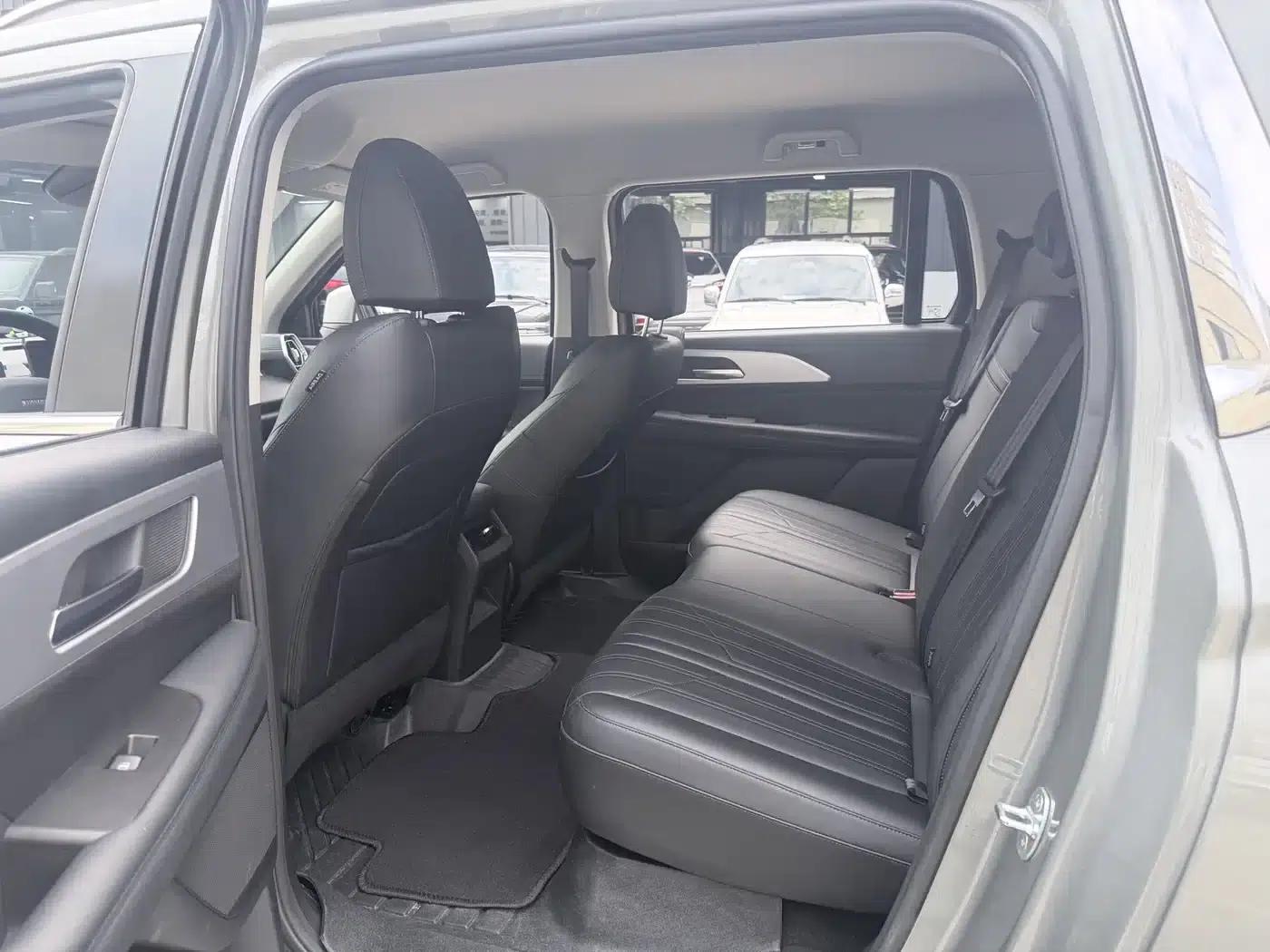 Haval H5 2024 2.0T Automatic Four-Wheel Drive Leading Edition (Gasoline) — миниатюра 8