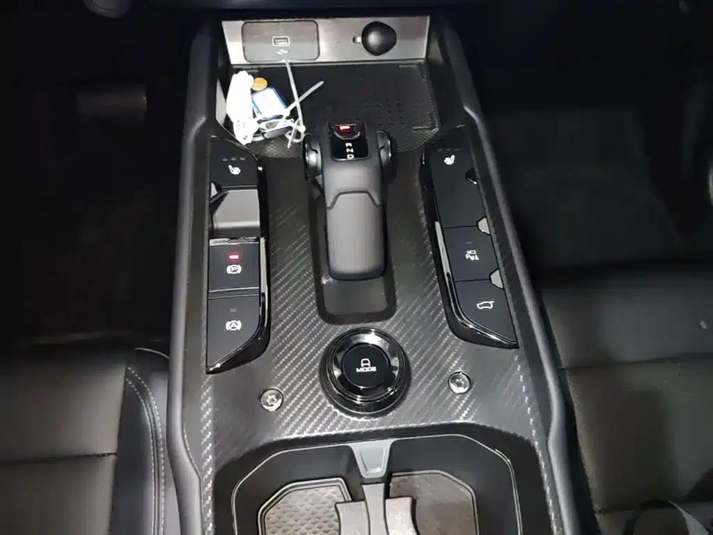 Haval Big Dog PLUS New Energy 2024 Hi4 102km Trendy Electric Edition Plus — миниатюра 14