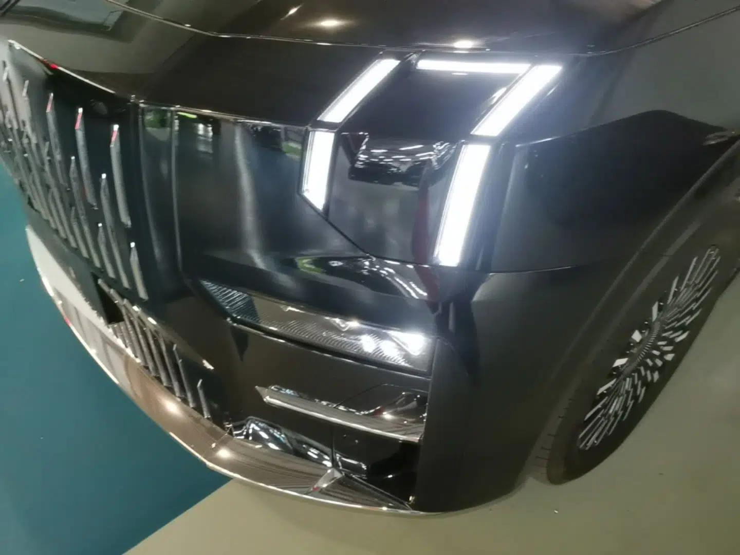 Zeekr 009 2024 7-Seater Walk-Through Version Four-Wheel Drive 108 kWh — миниатюра 9