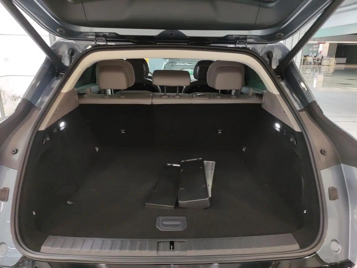 Zeekr 7X 2025 100kWh Long-Range All-Wheel Drive Intelligent Driving Version — миниатюра 22