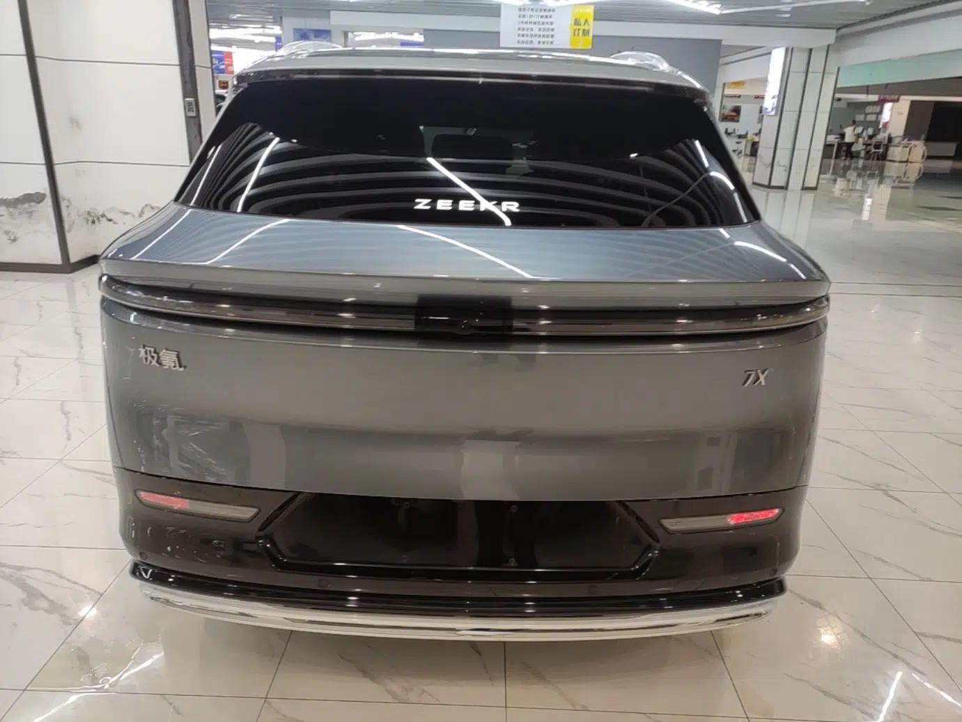Zeekr 7X 2025 100kWh Long-Range All-Wheel Drive Intelligent Driving Version — миниатюра 5