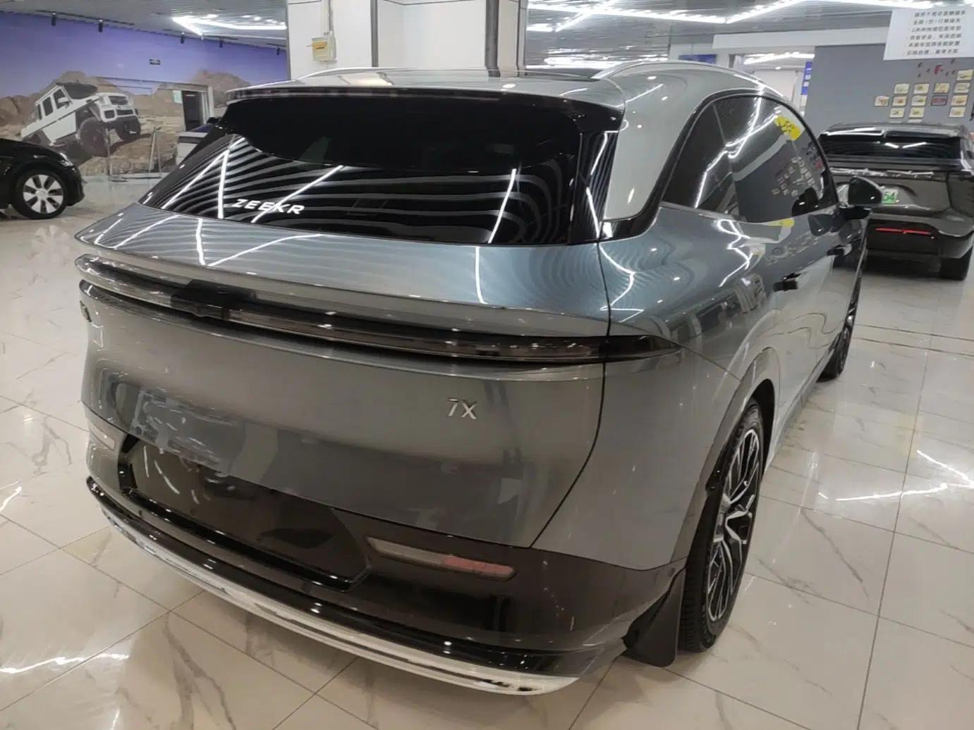 Zeekr 7X 2025 100kWh Long-Range All-Wheel Drive Intelligent Driving Version — миниатюра 6