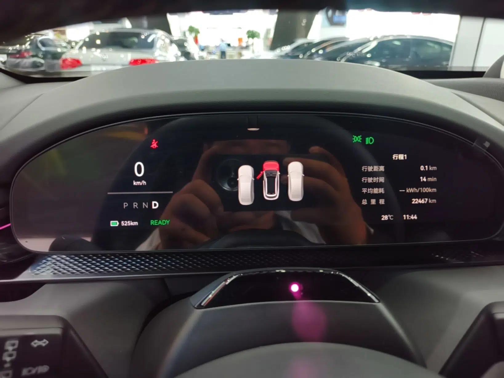 Zeekr 7X 2025 75 kWh Rear-Wheel Drive Intelligent Driving Version — миниатюра 14