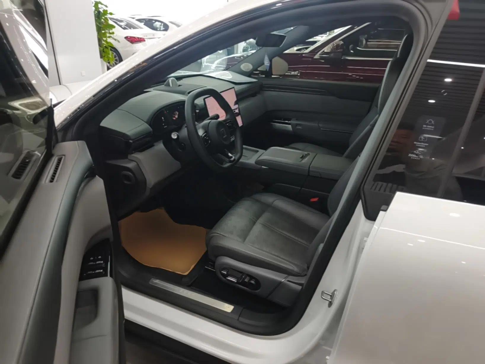 Zeekr 7X 2025 75 kWh Rear-Wheel Drive Intelligent Driving Version — миниатюра 18