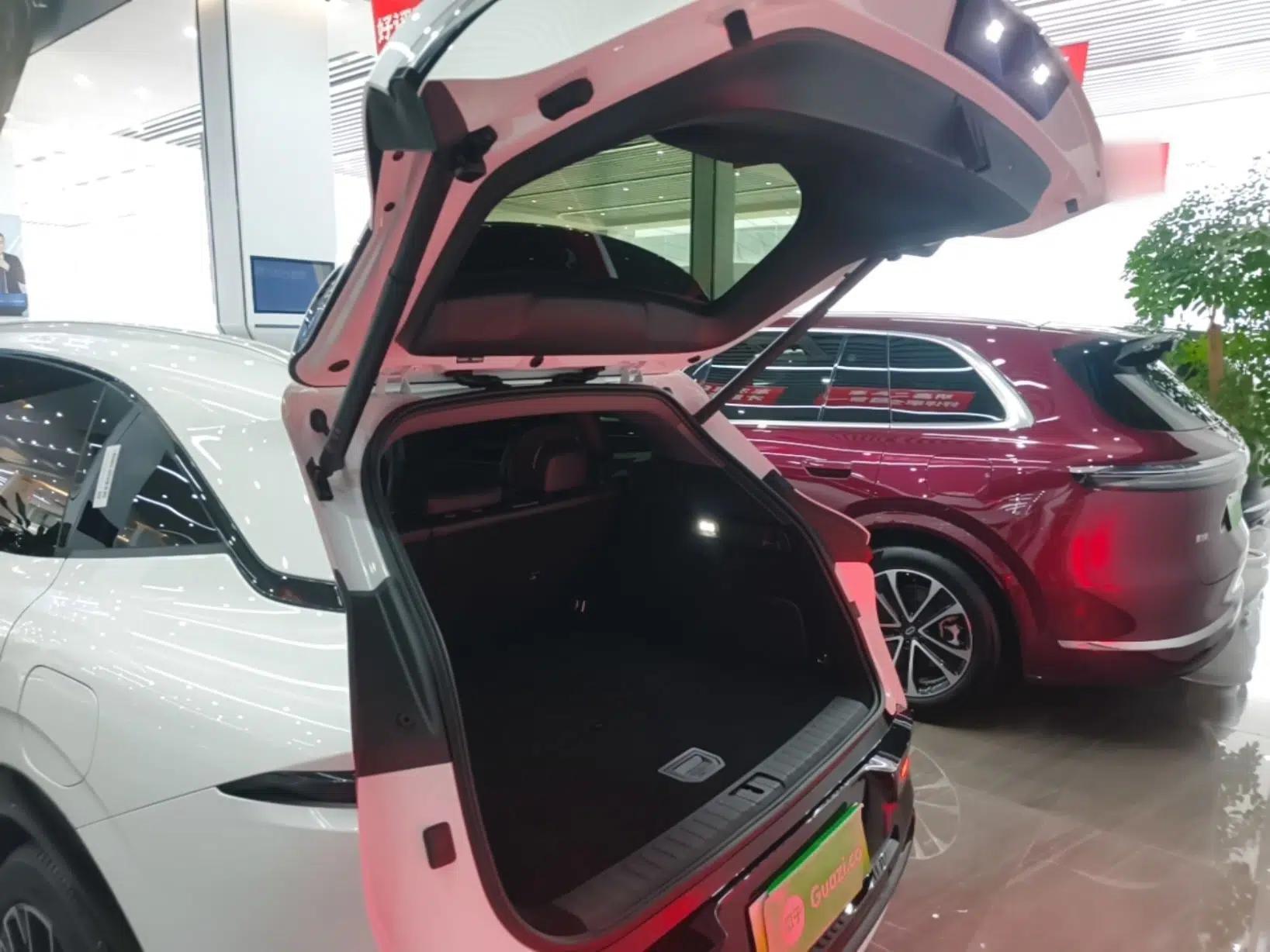 Zeekr 7X 2025 75 kWh Rear-Wheel Drive Intelligent Driving Version — миниатюра 21