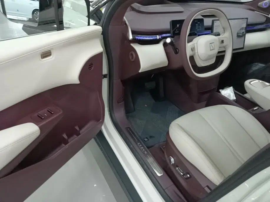 Zeekr X 2025 Four-Seater Rear-Drive Cube Version — миниатюра 19