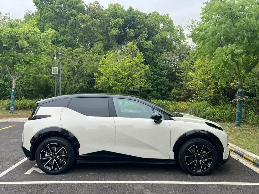 Zeekr X 2025 Four-Seater Rear-Drive Cube Version — миниатюра 4