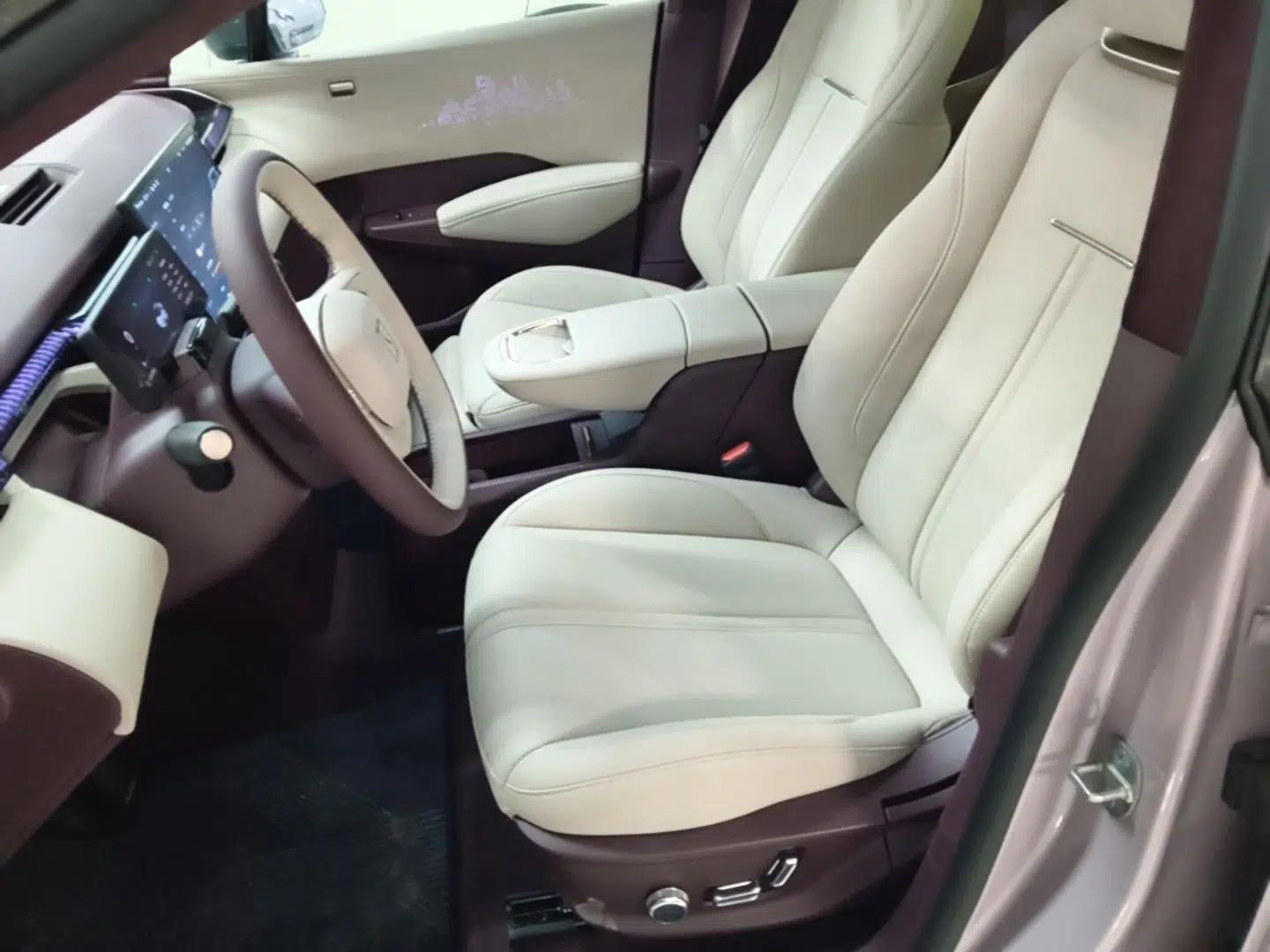 Zeekr X 2025 Four-Seater Rear-Drive Cube Version — миниатюра 17