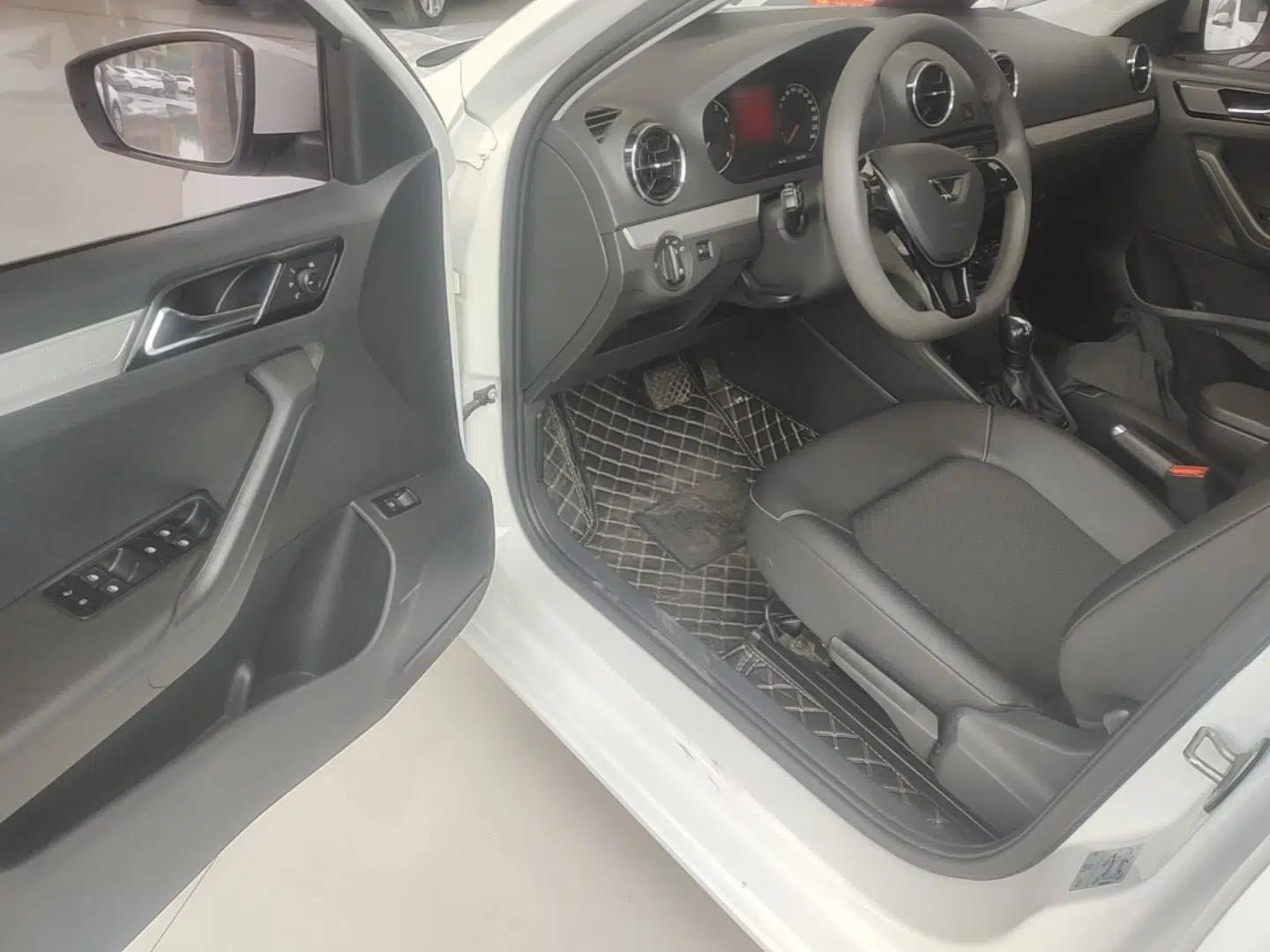 Jetta VA3 2019 1.5L Automatic Enjoyment Edition — миниатюра 19