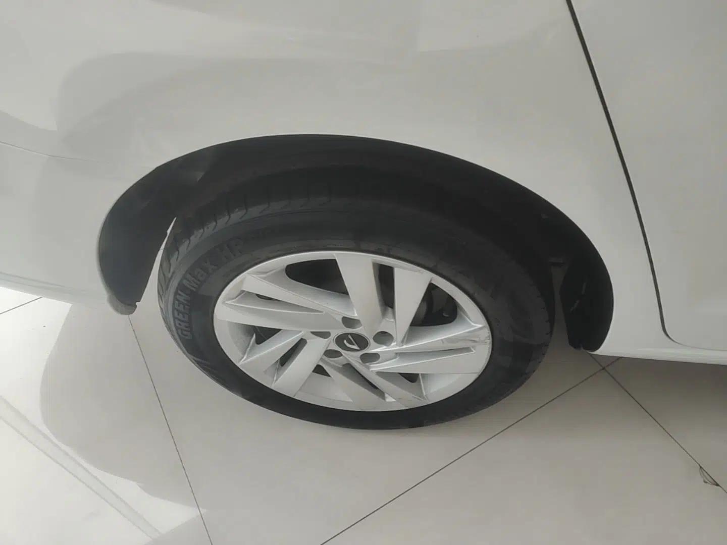 Jetta VA3 2019 1.5L Automatic Enjoyment Edition — миниатюра 10