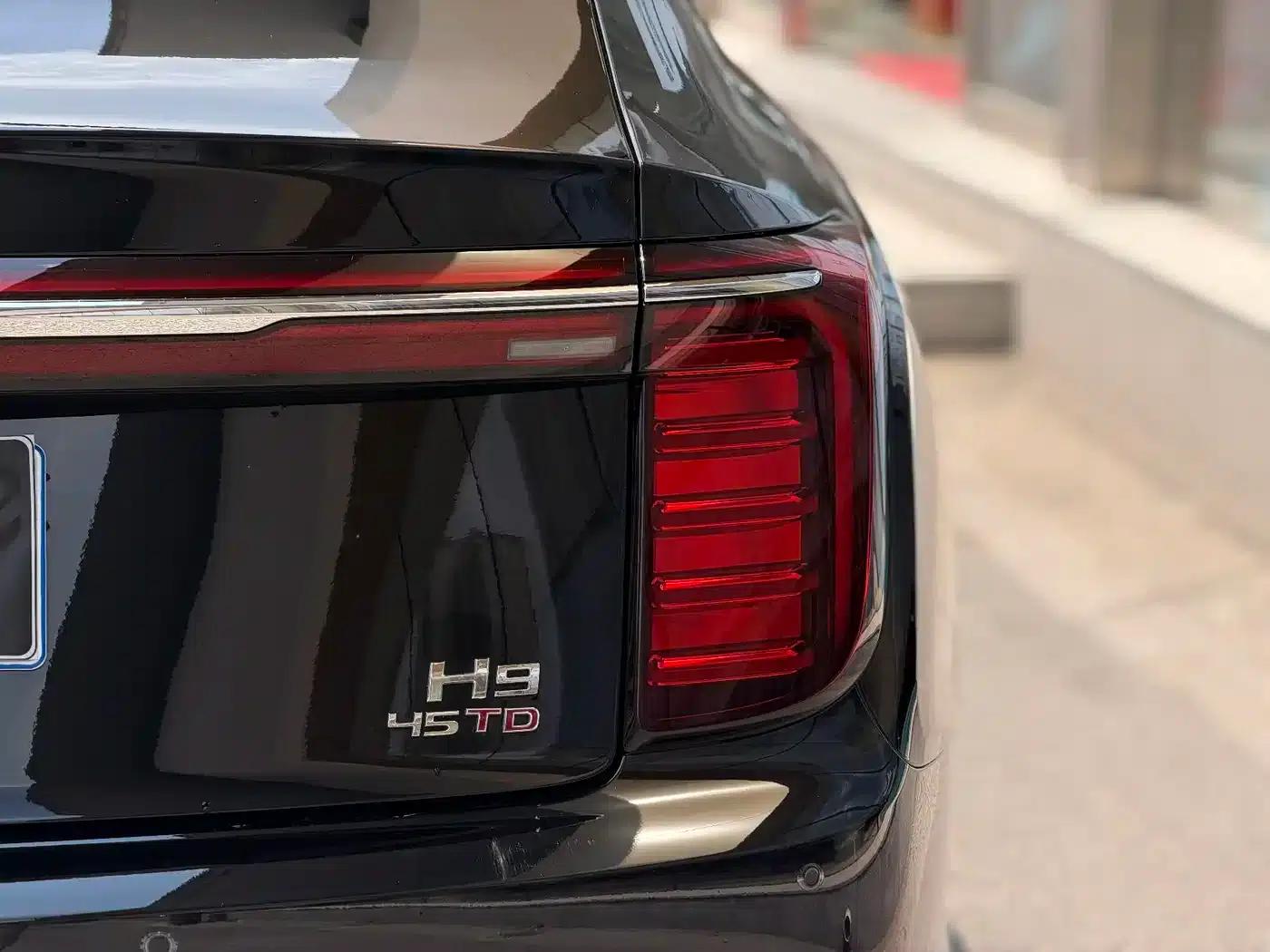 Hongqi H9 2025 2.0T 2WD Flagship Luxury Business Edition 5-seater — миниатюра 15