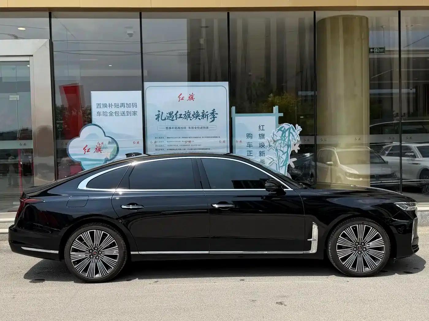 Hongqi H9 2025 2.0T 2WD Flagship Luxury Business Edition 5-seater — миниатюра 6