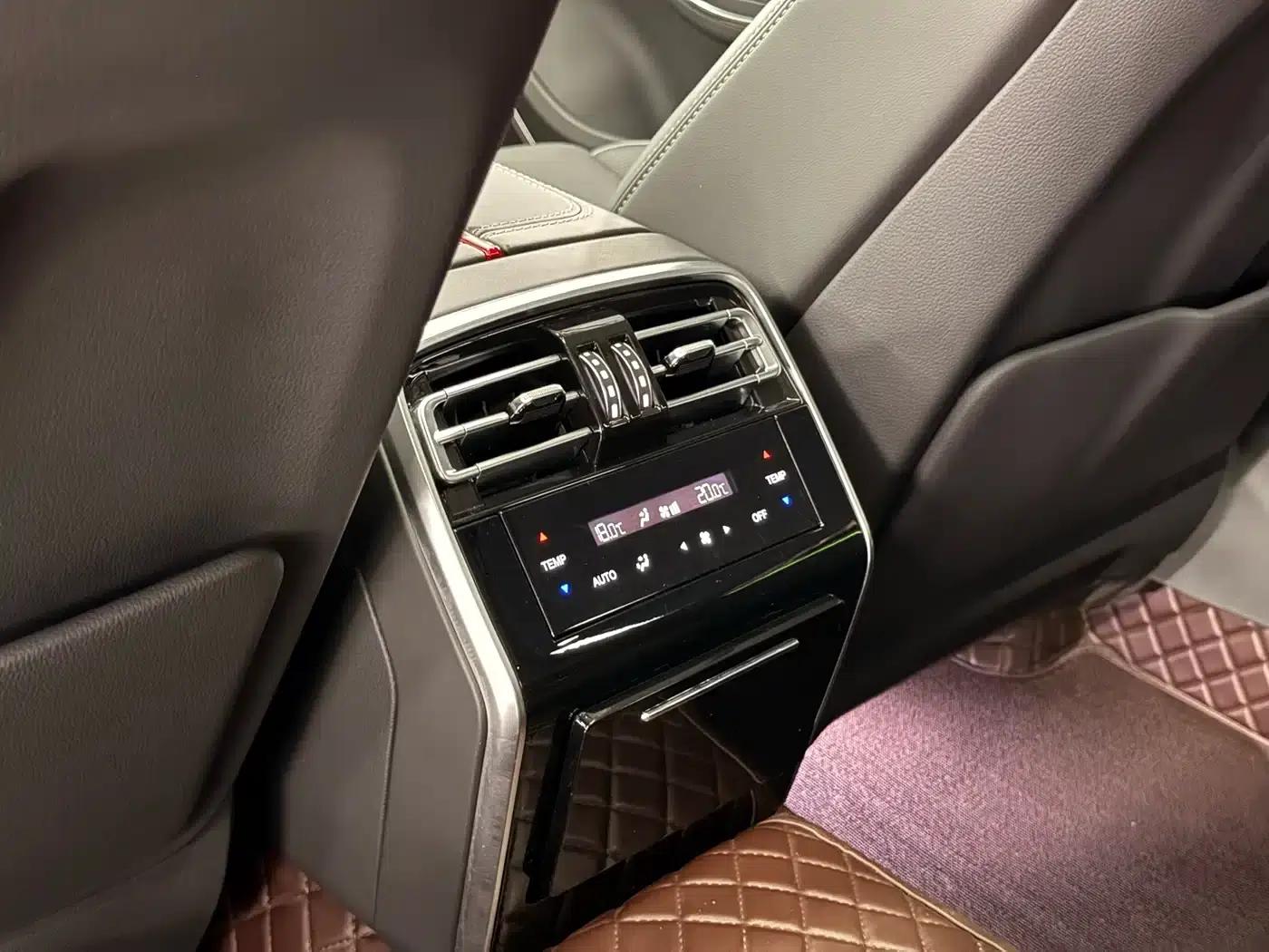 Hongqi H9 2022 2.0T Intelligent Flagship Edition — миниатюра 14