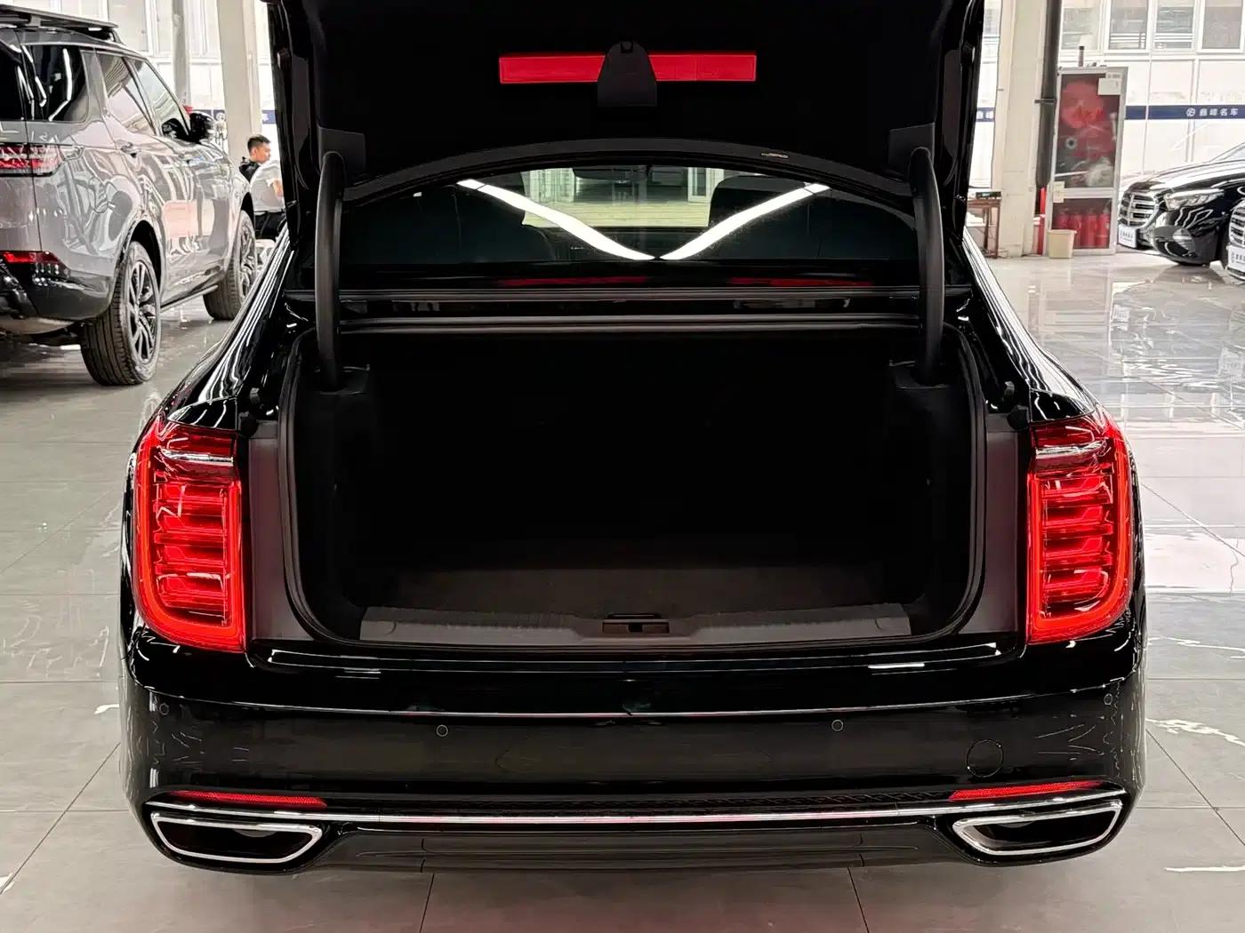 Hongqi H9 2022 2.0T Intelligent Flagship Edition — миниатюра 23