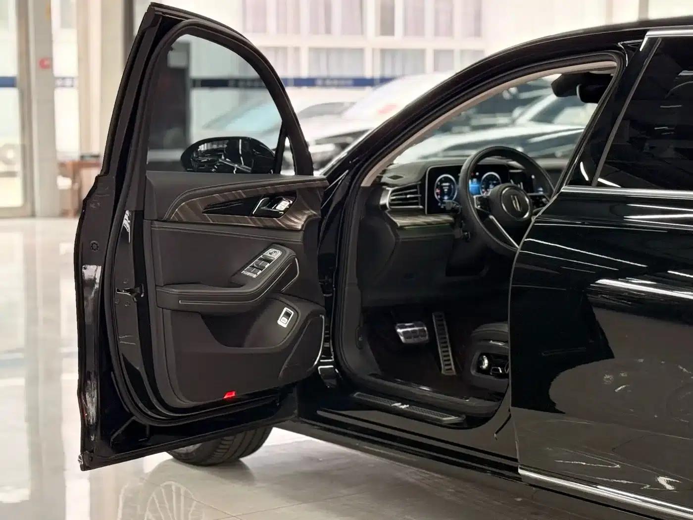 Hongqi H9 2022 2.0T Intelligent Flagship Edition — миниатюра 6