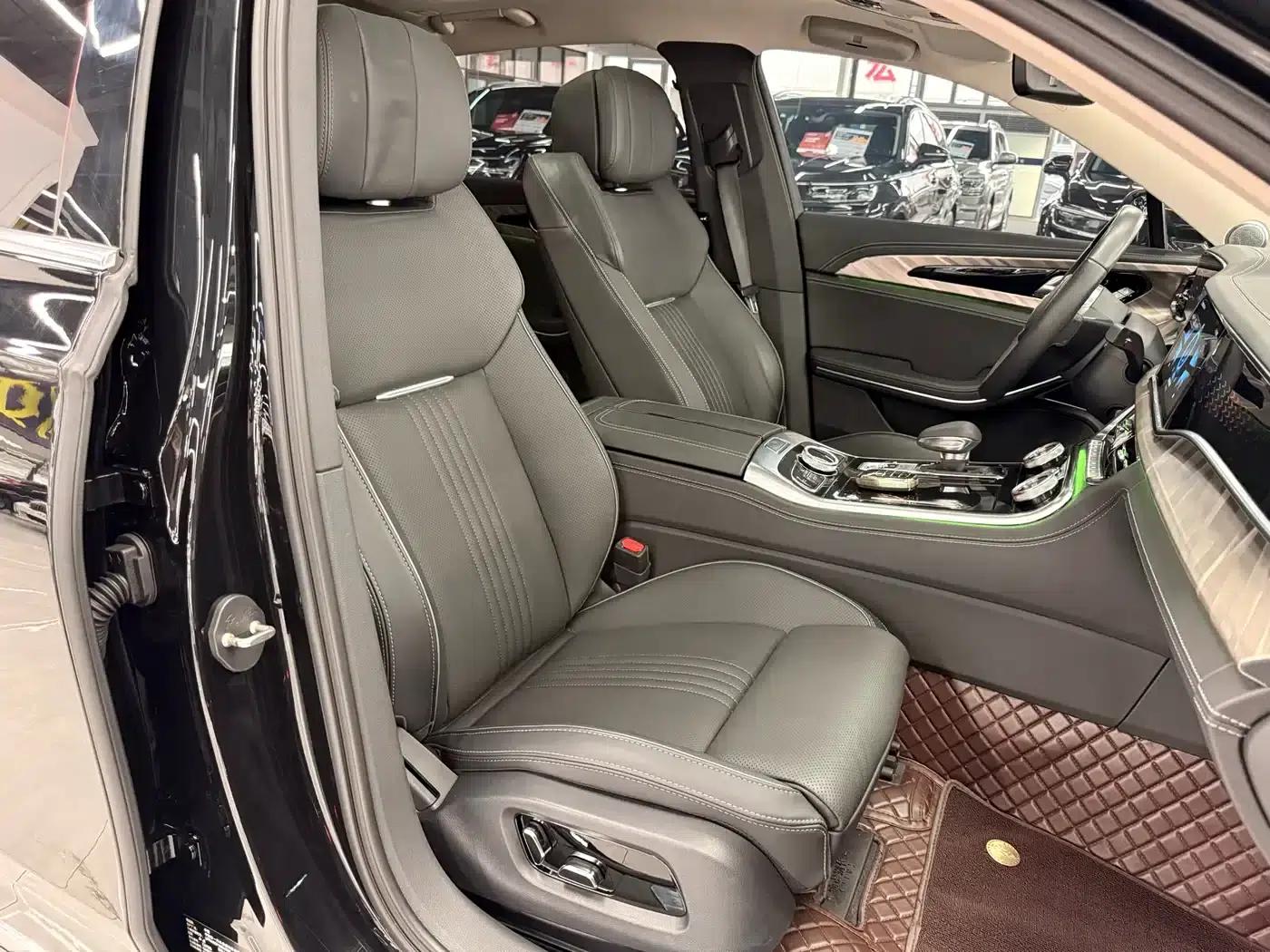 Hongqi H9 2022 2.0T Intelligent Flagship Edition — миниатюра 10