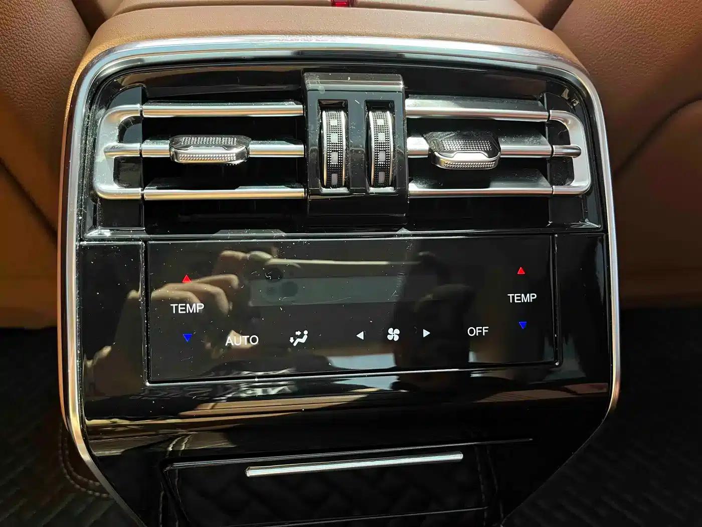 Hongqi H9 2020 2.0T Intelligent Flagship Edition — миниатюра 12