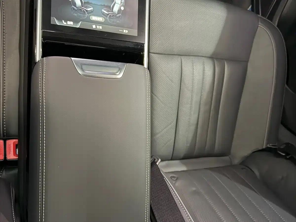 Hongqi H9 2022 2.0T Intelligent Flagship Edition — миниатюра 19