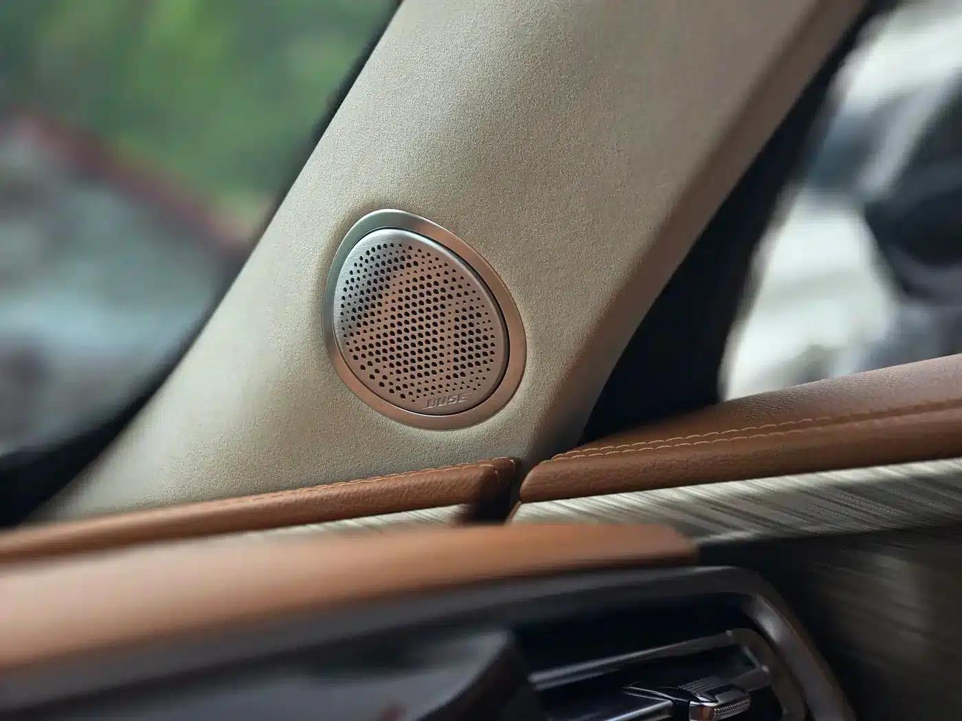Hongqi H9 2022 3.0T Intelligent Flagship Four-Seat Edition — миниатюра 31