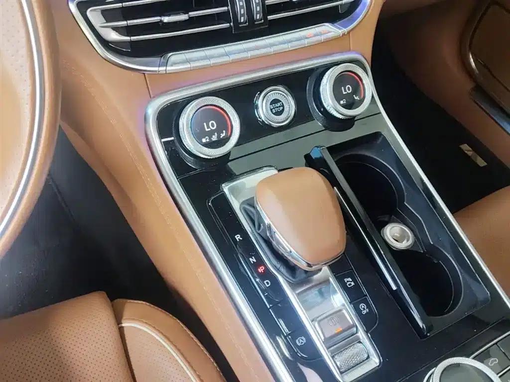 Hongqi H9 2022 2.0T Intelligent Flagship Edition — миниатюра 14