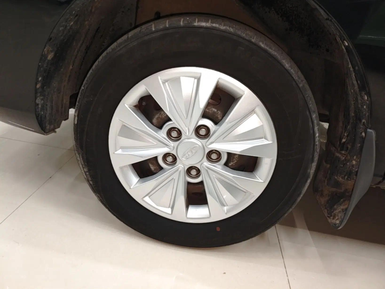JAC Refine M3 2022 1.8L 7-seat Standard Edition — миниатюра 9