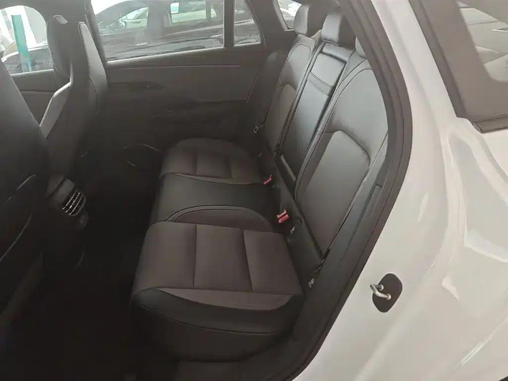 Hongqi EH7 2025 600 Smart Selection Edition — миниатюра 17