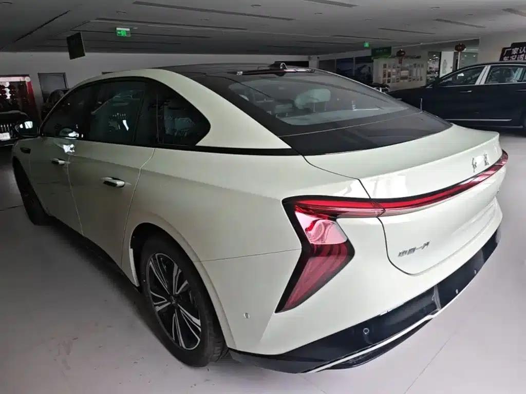 Hongqi EH7 2025 600 Smart Selection Edition — миниатюра 5