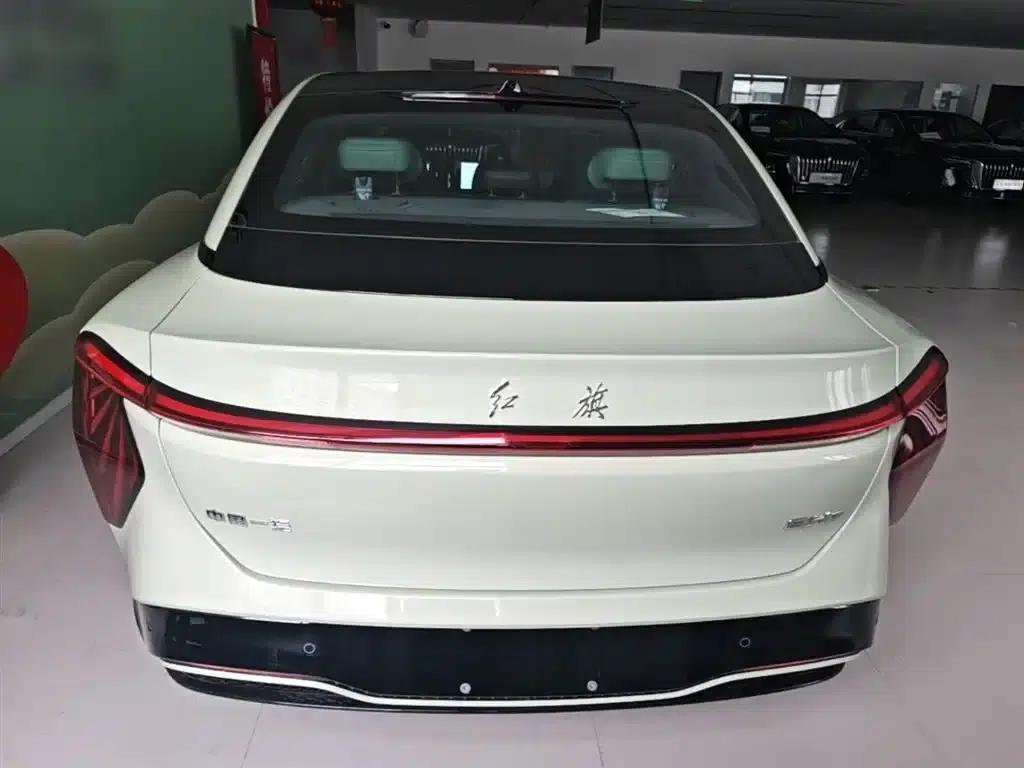 Hongqi EH7 2025 600 Smart Selection Edition — миниатюра 6