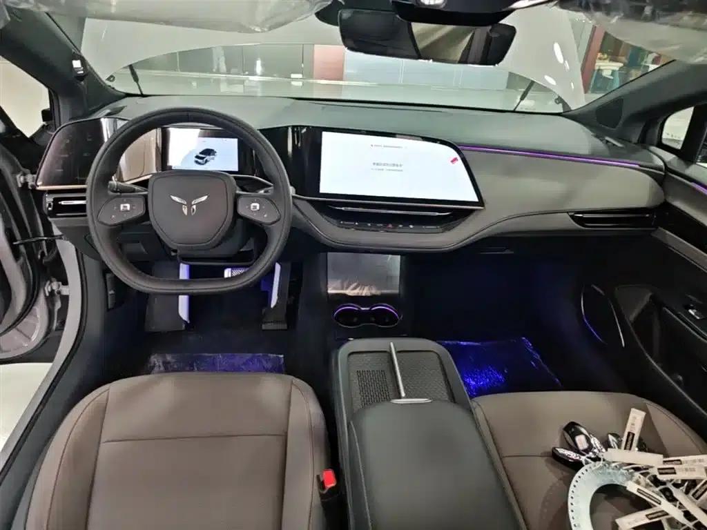 Hongqi EH7 2025 600 Smart Selection Edition — миниатюра 10