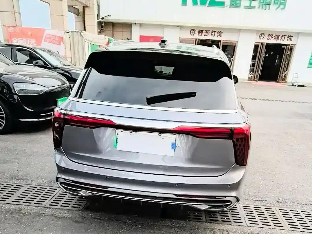 Hongqi E-HS9 2021 Model 510km Flagship Edition Six-Seater — миниатюра 4