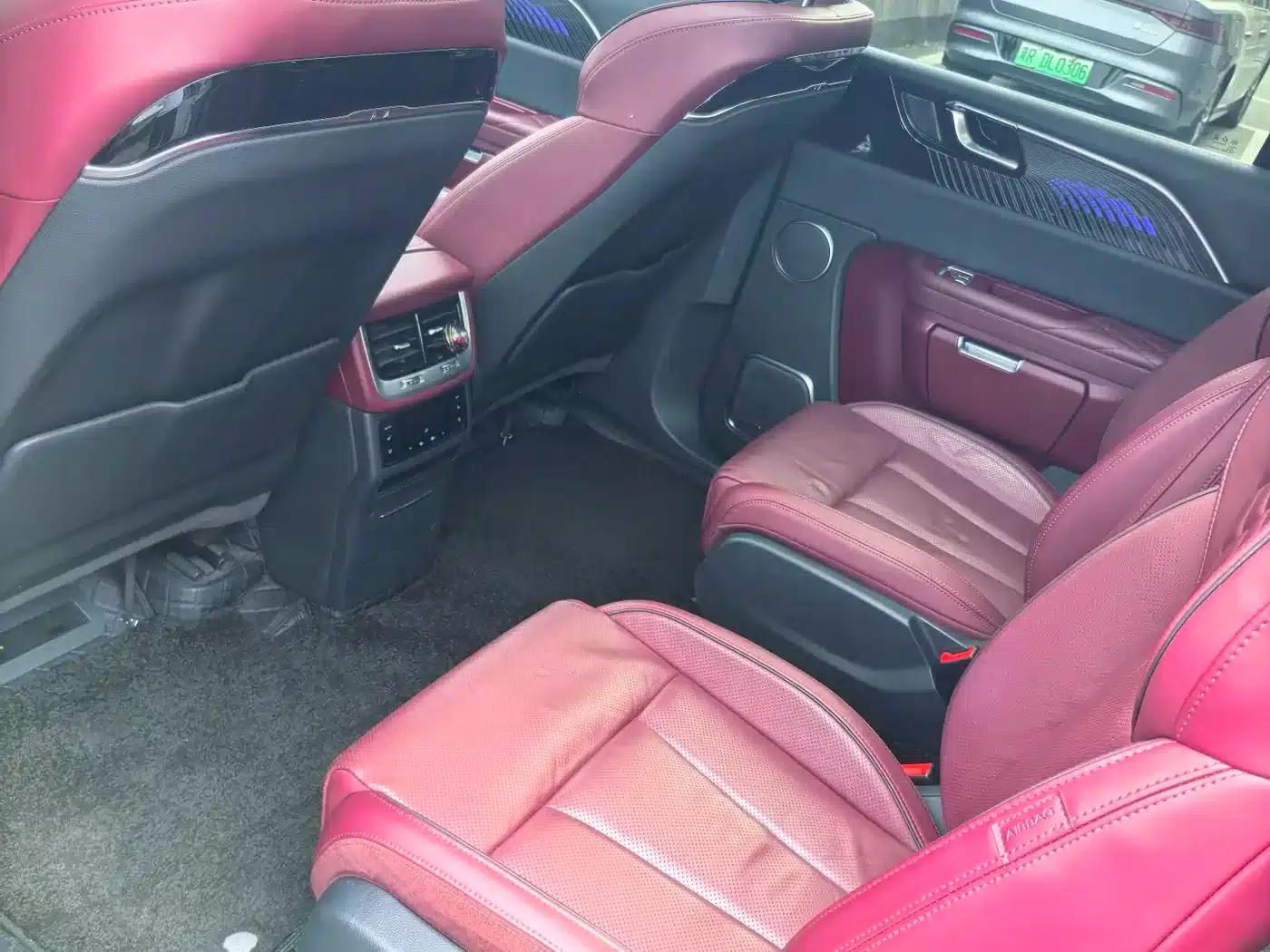Hongqi E-HS9 2021 Model 510km Flagship Edition Six-Seater — миниатюра 8