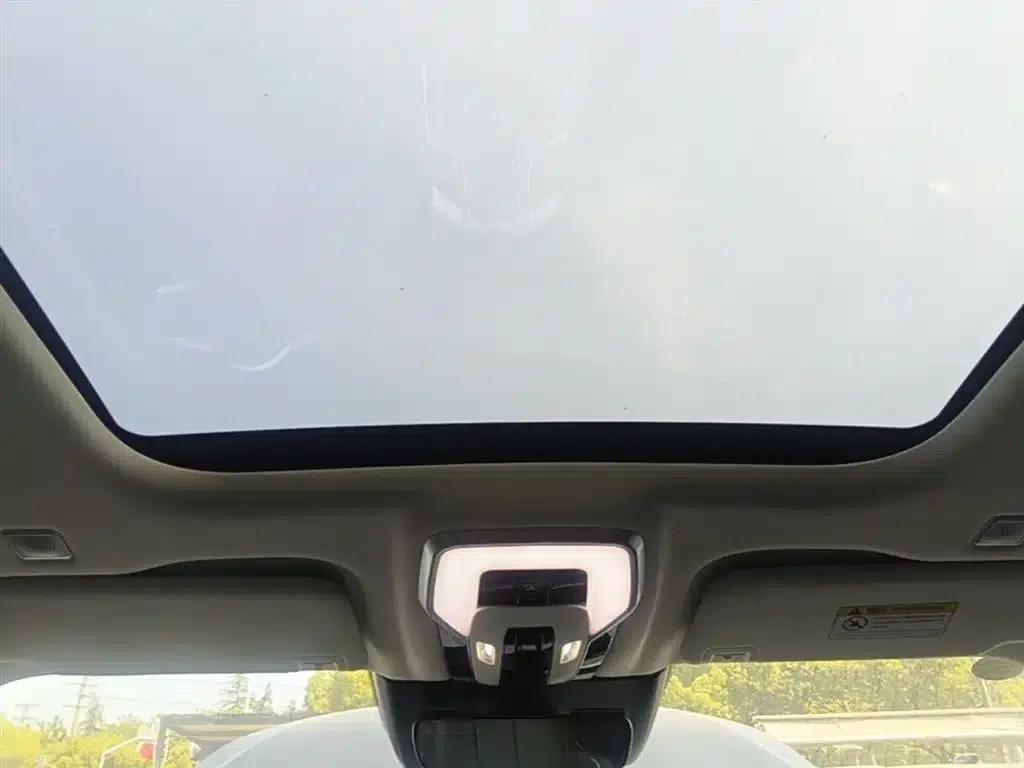 Hongqi E-HS9 2021 Model 460km Flagship Edition (Six Seats) — миниатюра 18