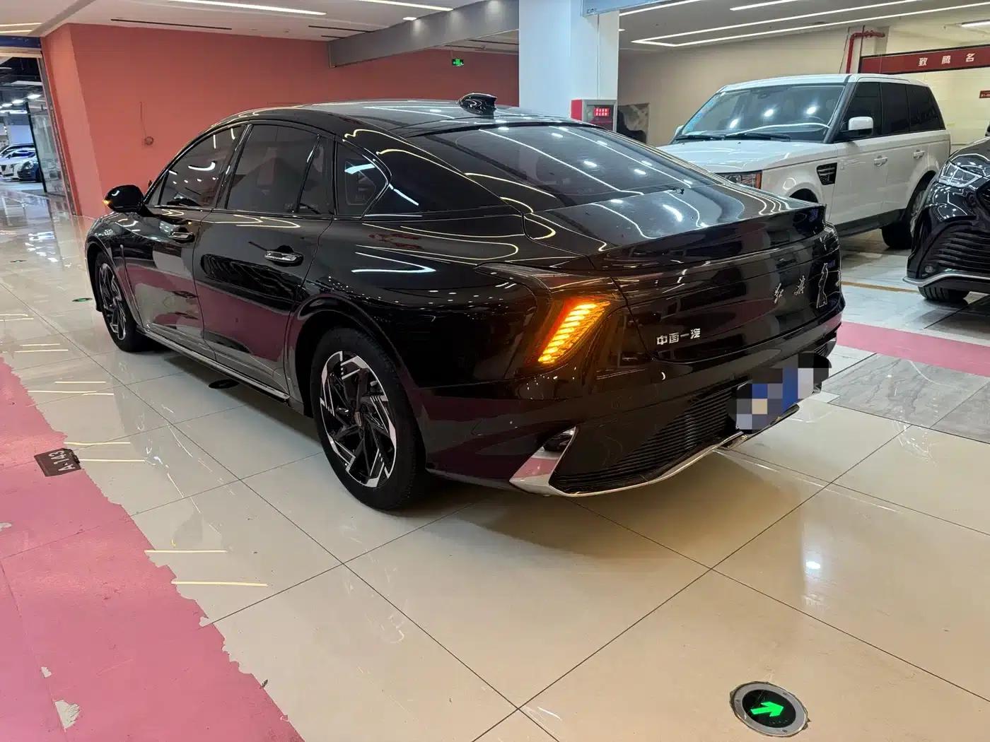 Hongqi H6 2023 2.0T Elegant Edition — миниатюра 14