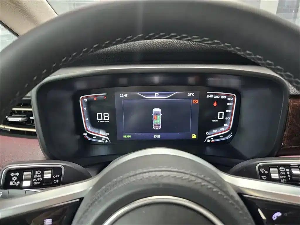 Hongqi HQ9 2023 2.0T Intelligent Flagship Edition — миниатюра 13