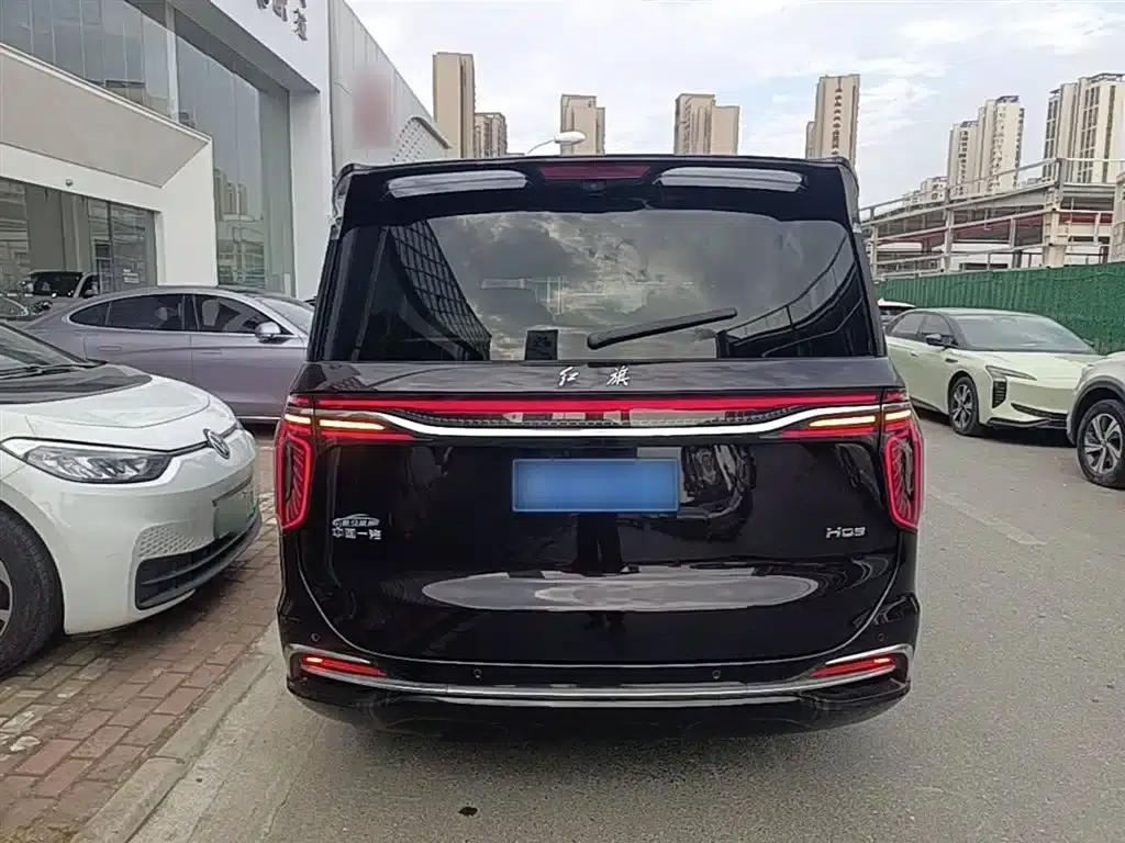 Hongqi HQ9 2023 2.0T Intelligent Flagship Edition — миниатюра 6