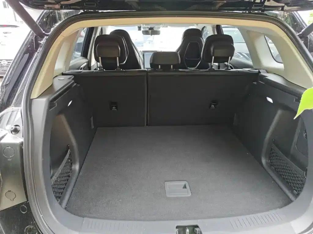 Hongqi HS3 PHEV 2024 Model, 115km/h Performance Edition — миниатюра 19