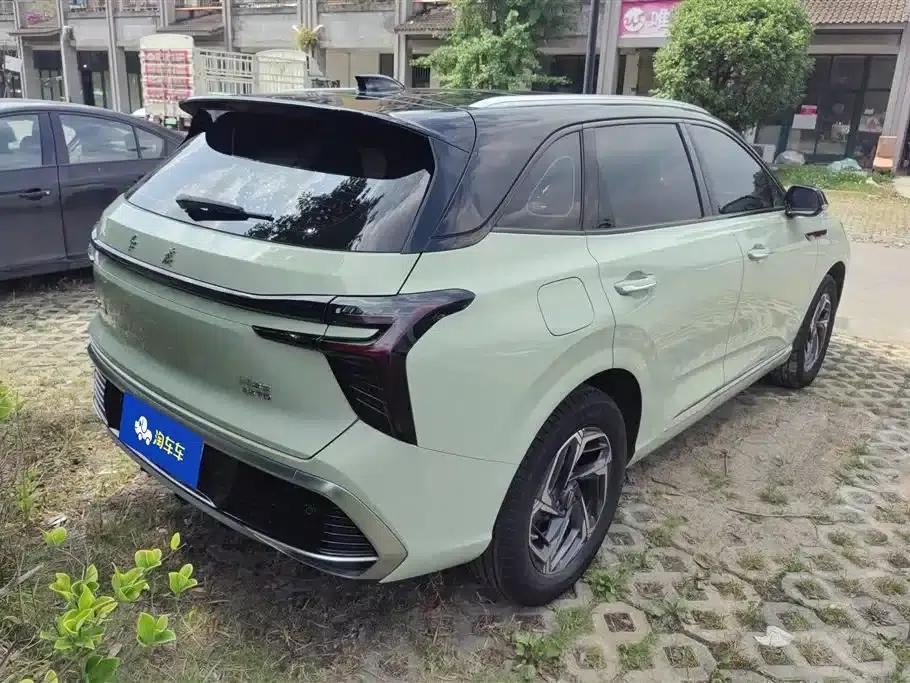 Hongqi HS3 2023 1.5T 2WD Goodness Edition — миниатюра 3