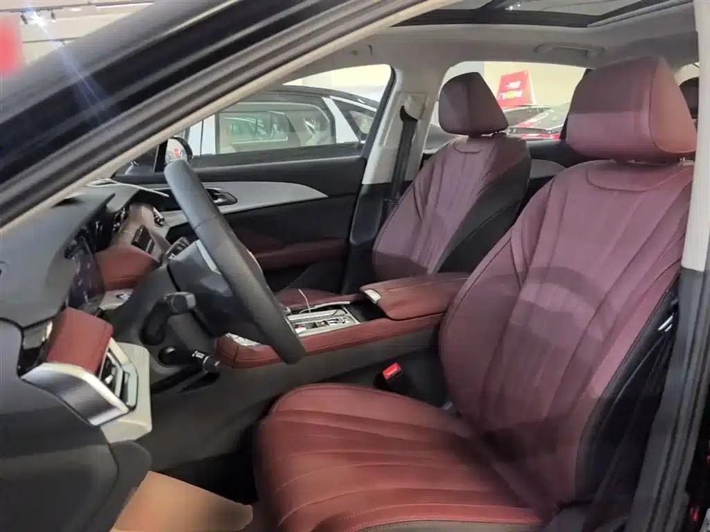 Hongqi H5 PHEV 2025 130 Super Hybrid Edition — миниатюра 15