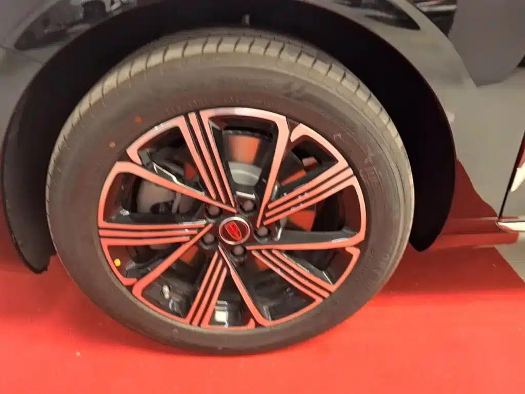 Hongqi H5 PHEV 2025 Model 170 Super Hybrid — миниатюра 23