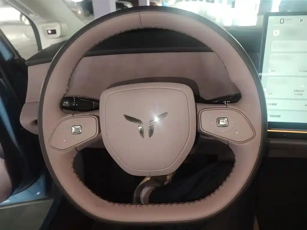 Hongqi Tiangong 05 2025 750 Smart Selection Edition — миниатюра 11