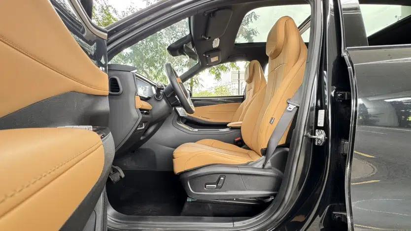 Geely Galaxy L7 2024 1.5T 115 km PLUS Dragon Edition — миниатюра 19