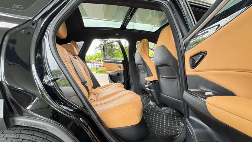 Geely Galaxy L7 2024 1.5T 115 km PLUS Dragon Edition — миниатюра 22