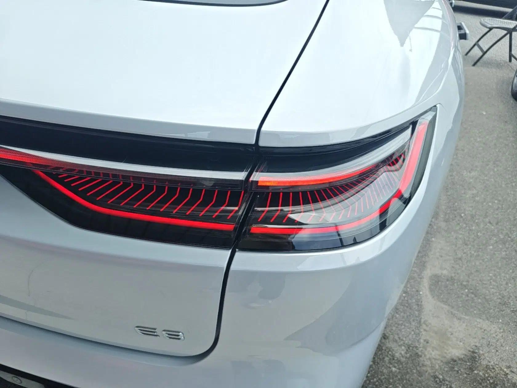 Geely Galaxy E8 2025 700 km Long-Range Intelligent Driving Version — миниатюра 7