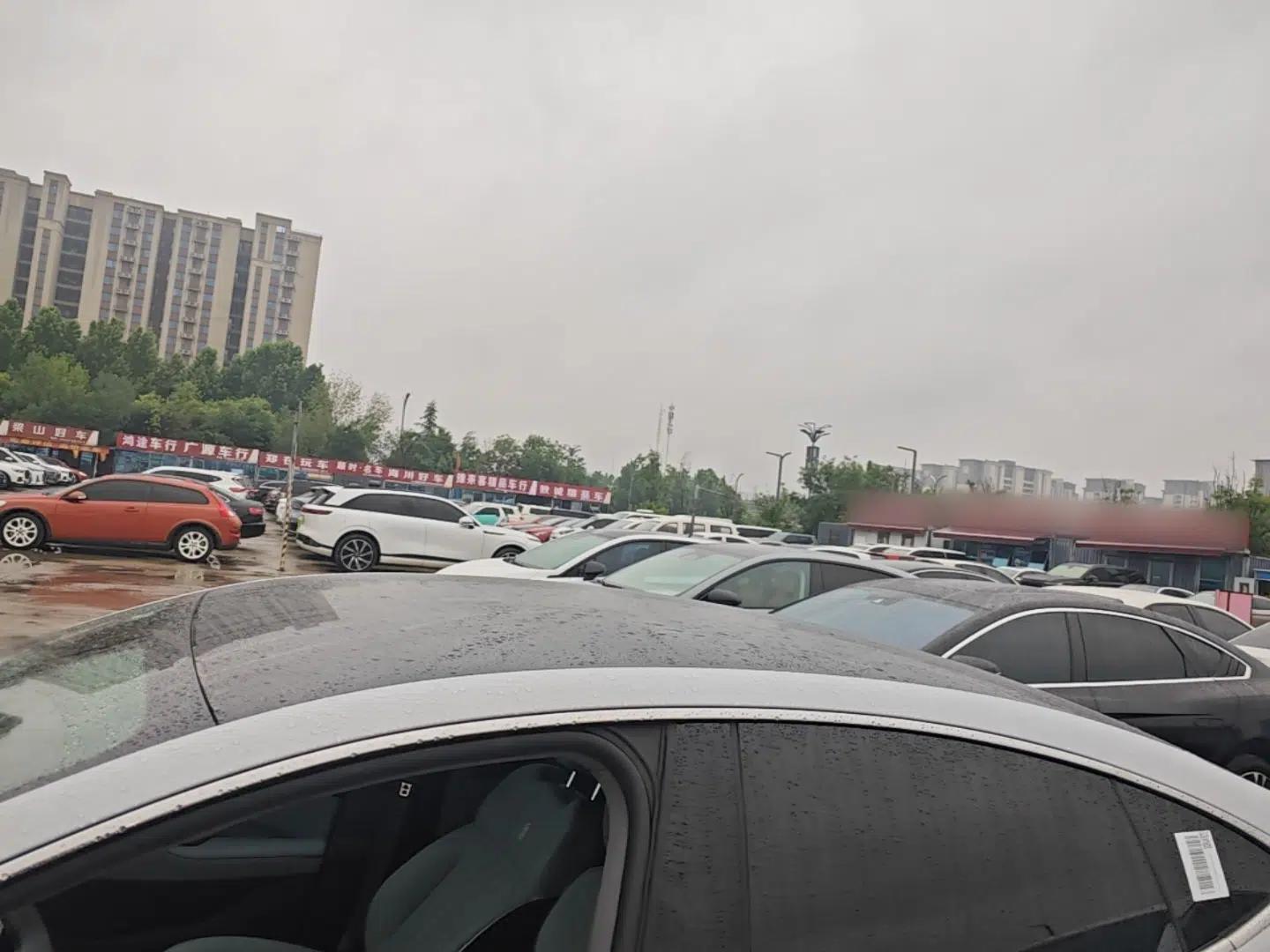 Geely Galaxy E8 2025 700 km Long-Range Intelligent Driving Version — миниатюра 11