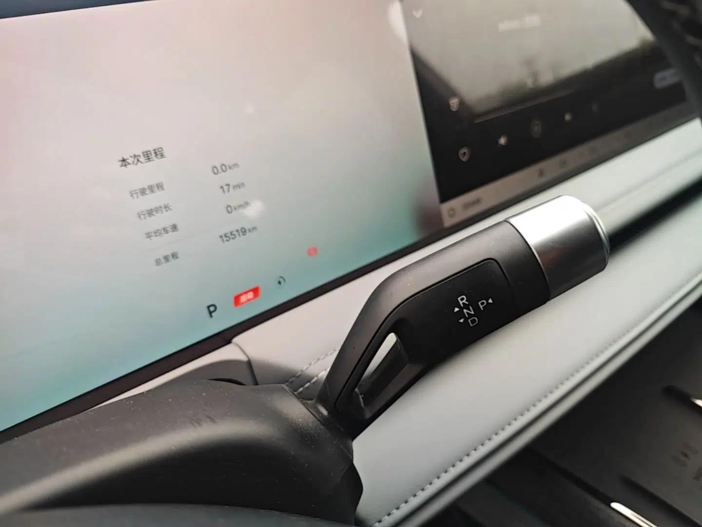 Geely Galaxy E8 2025 700 km Long-Range Intelligent Driving Version — миниатюра 17