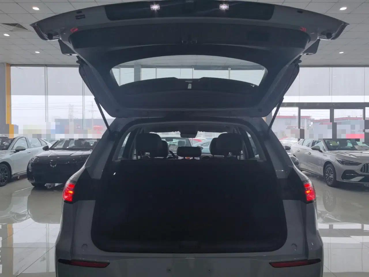 Geely Galaxy E5 2026 Model 530km Launch Edition — миниатюра 22
