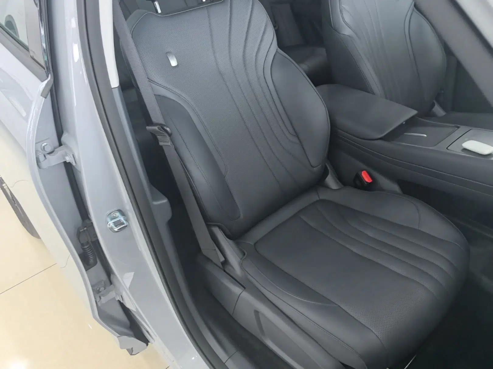 Geely Galaxy E5 2026 Model 530km Launch Edition — миниатюра 23
