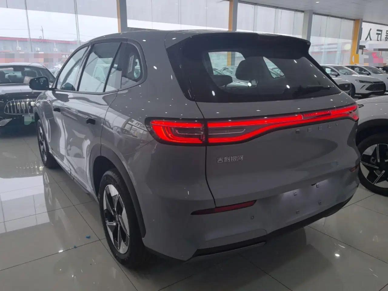 Geely Galaxy E5 2026 Model 530km Launch Edition — миниатюра 4