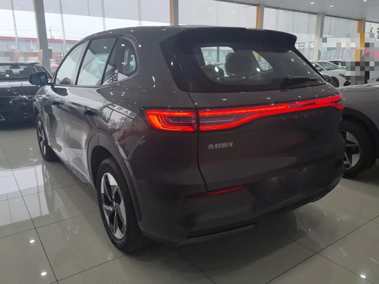Geely Galaxy E5 2026 Model 530km Launch Edition — миниатюра 4